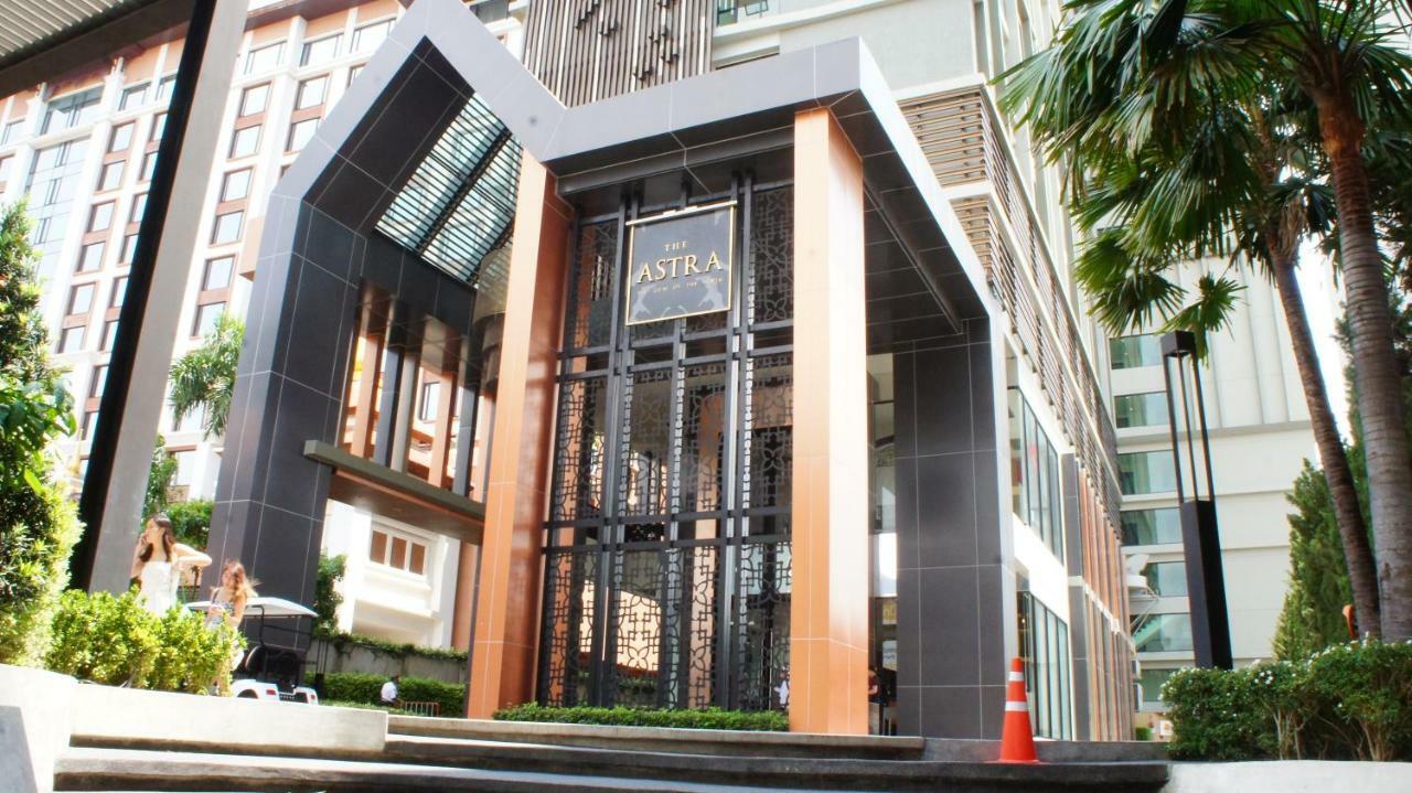 Appartamento The Astra Chiang Mai Esterno foto