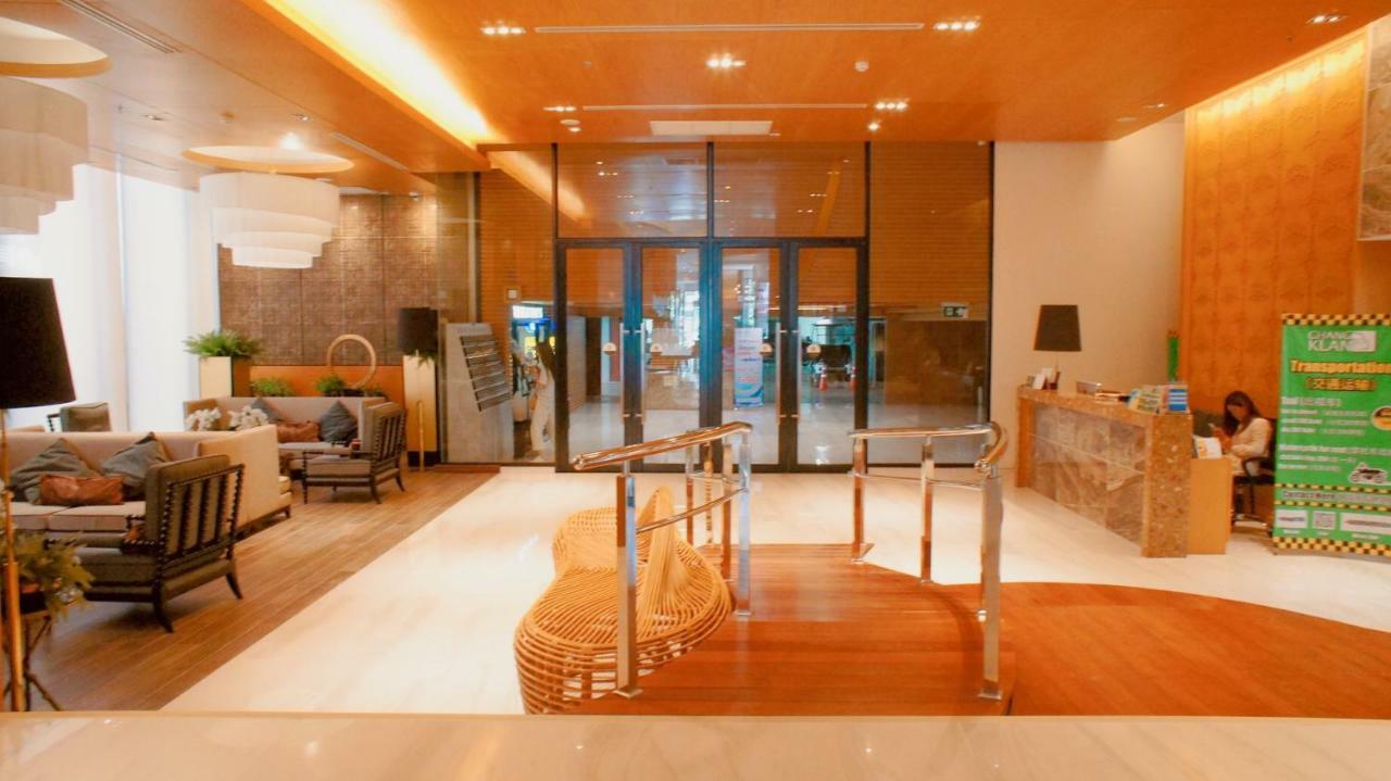 Appartamento The Astra Chiang Mai Esterno foto