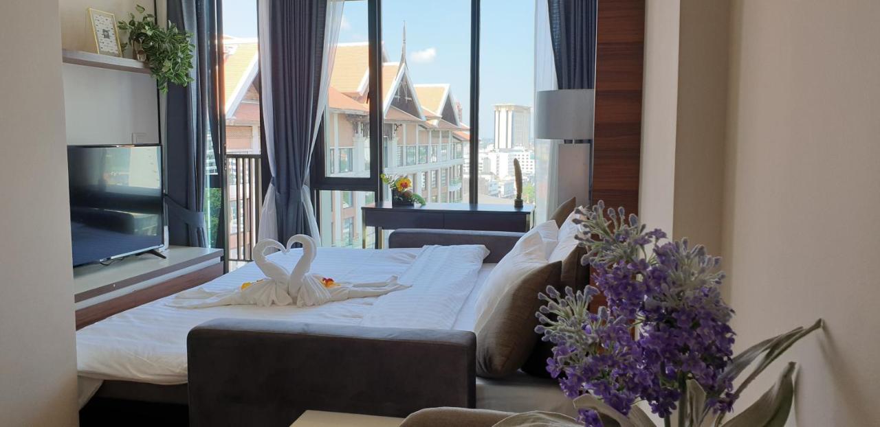 Appartamento The Astra Chiang Mai Esterno foto